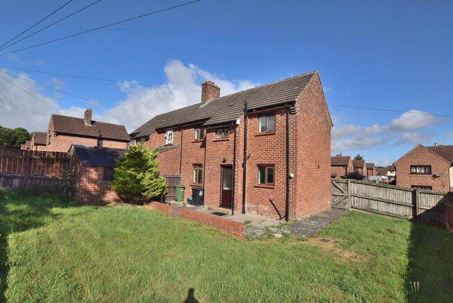2 bed Semi-Detached for sale Image 2
