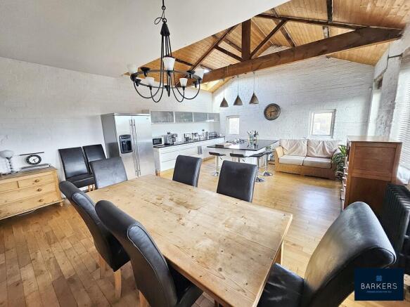 3 bed Detached for sale Image 6