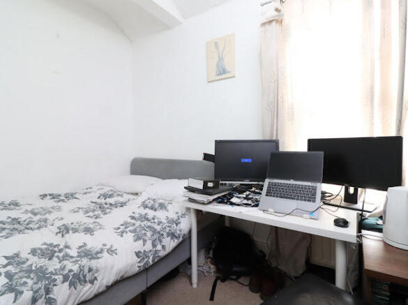 Photo 4