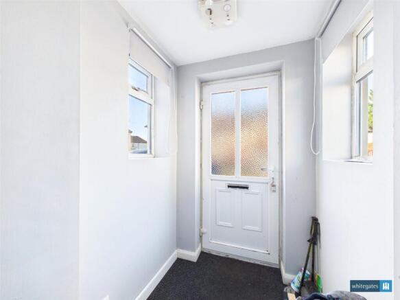 3 bed Semi-Detached for sale Image 9