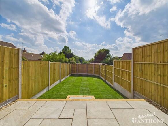 CAM02773G0-PR0301-STILL008-thumbnail-h750-70