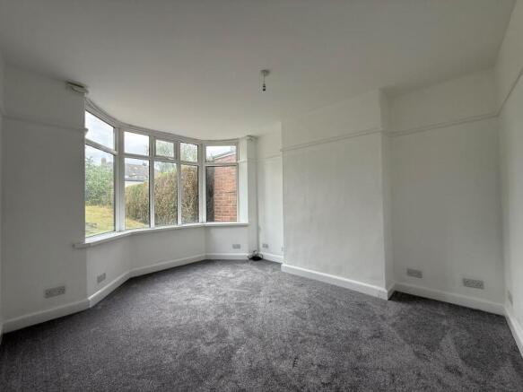 3 bed Semi-Detached to rent Image 4