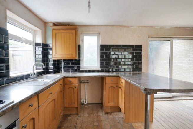 Kitchen.. - Eastway, Eastfield, Scarborough YO11 3QX