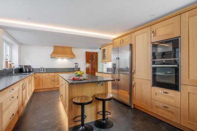 Kitchen_Castle Tor, Oxlea Road, Torquay