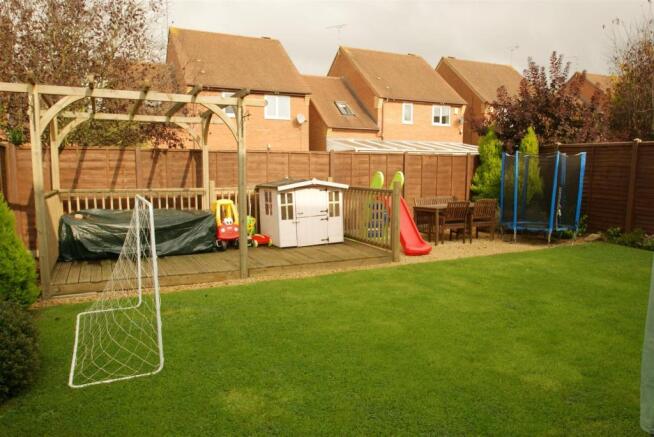 Garden 1.JPG