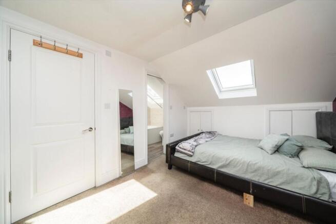 Bedrom 2