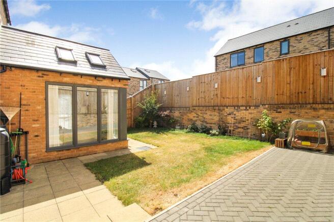 3 bed Detached for sale Image 8