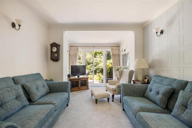 Waterhall Avenue, E4