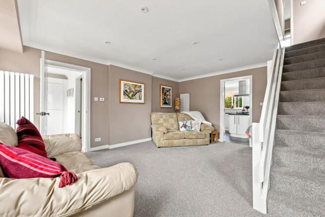 3 bed Detached for sale Image 12