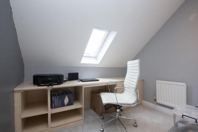 14 Hadleigh Drive, Sutton bedroom 3.jpg