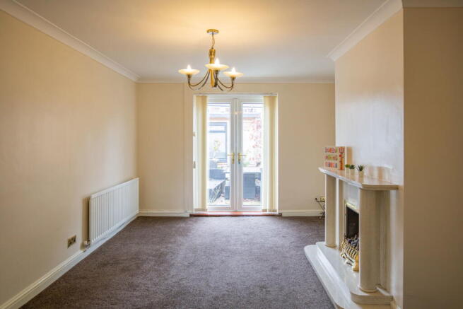 3 bed Semi-Detached for sale Image 4