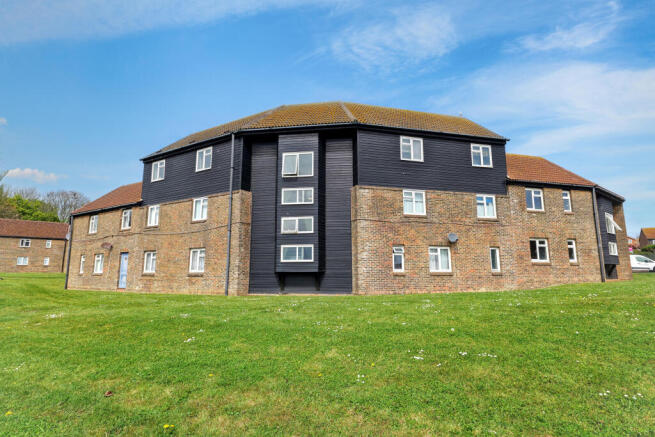 Flat 3 Cavendish House, Collingwood Close, Peacehaven, East Sussex, BN10 8BE