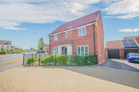 Savernake Way, Fair Oak, Eastleigh. SO50