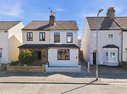 Douglas Road, Hornchurch, RM11