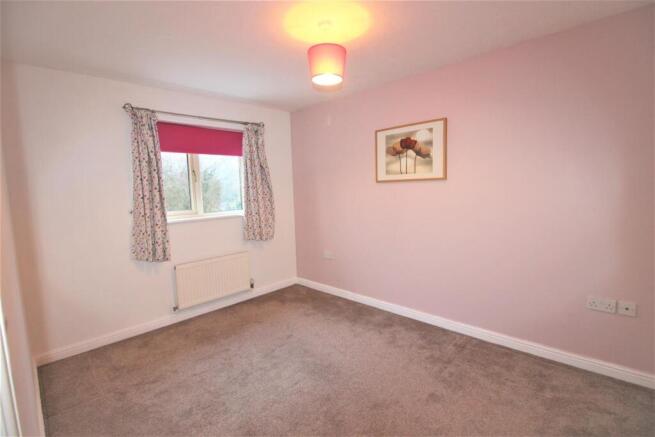3 bed House to rent Image 7