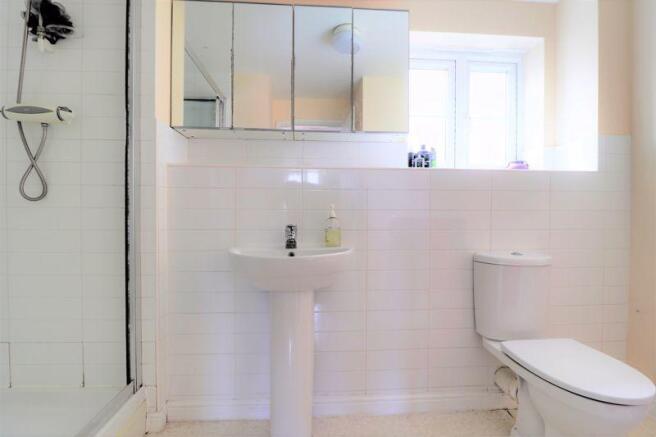 Bedroom 2 En-Suite