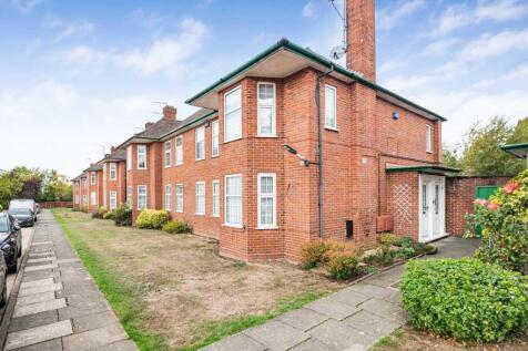 Belmont Close, Cockfosters, EN4