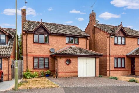 Woburn Close, Banbury, OX16