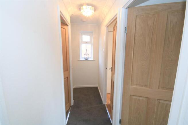FIRST FLOOR LANDING