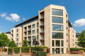 34, 1 Avershaw House, Chartfield Avenue, London SW15 6AD