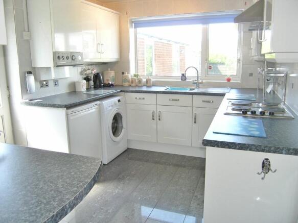 Kitchen 1