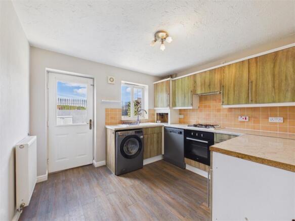 2 bed Terraced for sale Image 4
