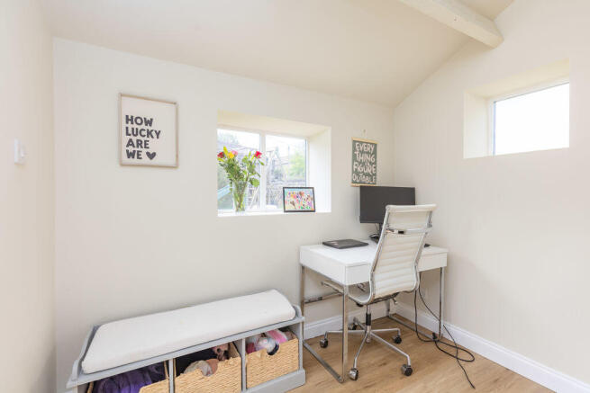 3 bed Cottage for sale Image 9