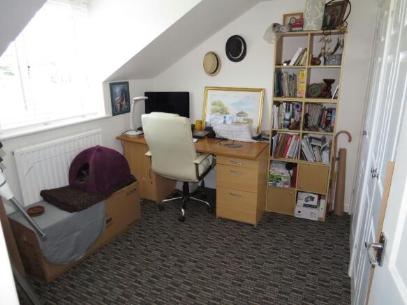 Bedroom 3 / Study