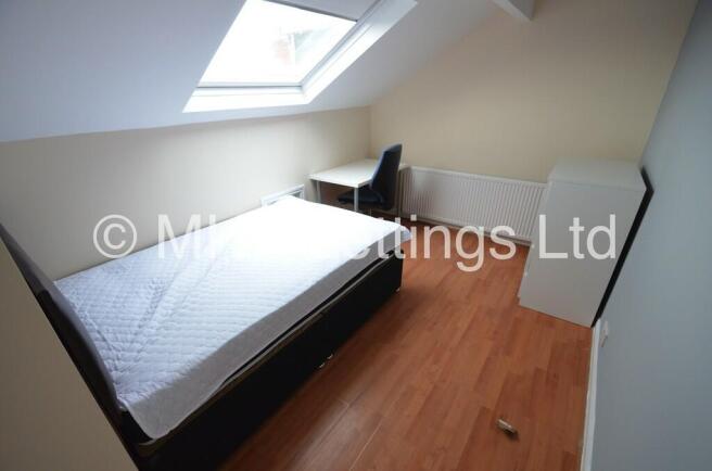 5 bed Terraced to rent Image 11