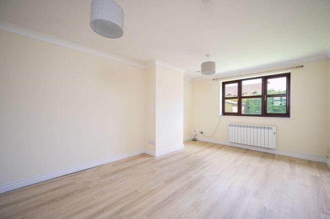 Sitting/Dining Room