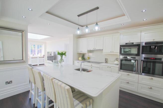 Kitchen/Breakfast