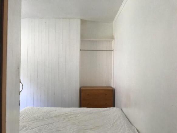 Bed 1 (2).jpg