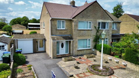 Lucinda, Hilmarton, Hilmarton, Calne, SN11 8SG