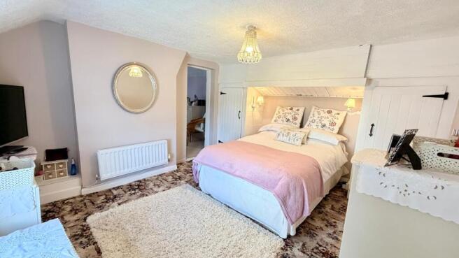 3 bed Cottage for sale Image 4
