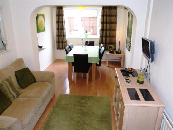 Sitting/Dining Room