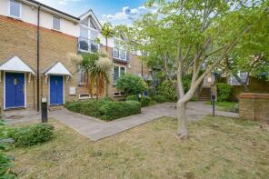 Flat 10, Melville Court, Croft Street, London SE8 5DR