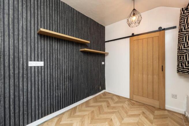 2 bed Terraced for sale Image 7