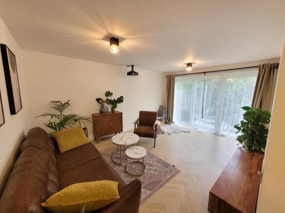Living room.jpg