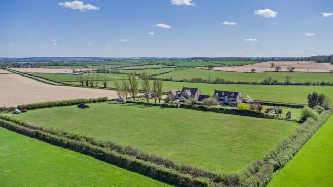 8640322-exterior08-8