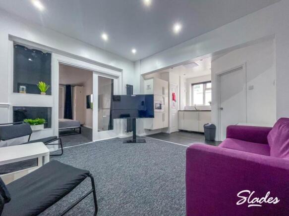 93 Southcote Road Lo