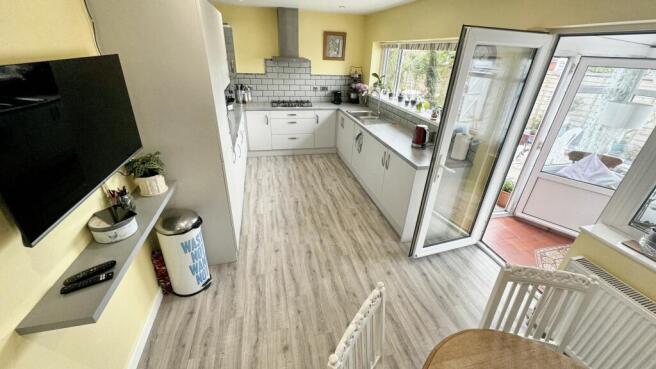 Modern Kitchen Diner