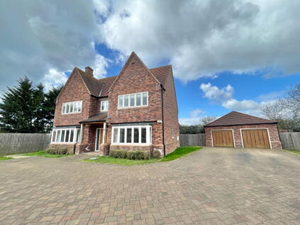 Kingsland Close, Doddington, March