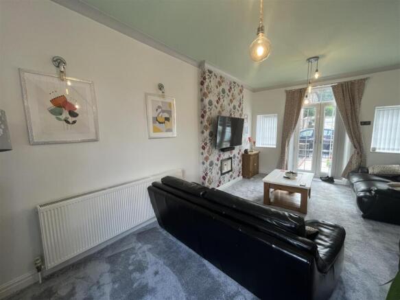 2 bed End of Terrace for sale Image 9