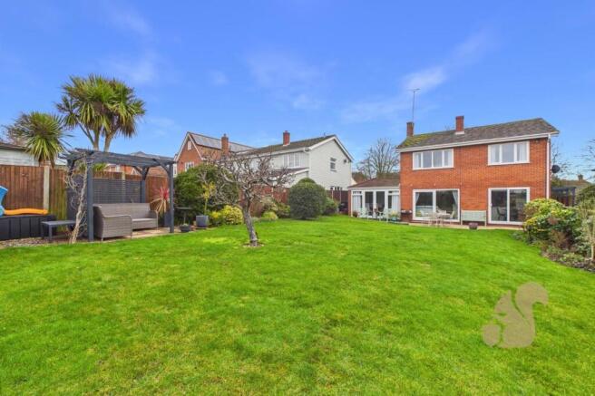 Seaview Avenue, West Mersea, CO5 photo 3