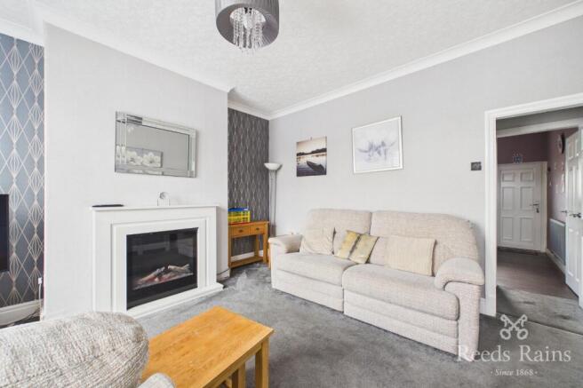 2 bed Terraced for sale Image 8