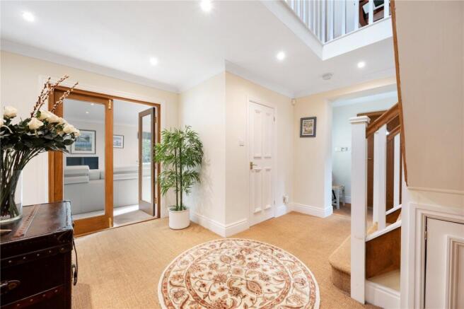 4 bed Detached for sale Image 11