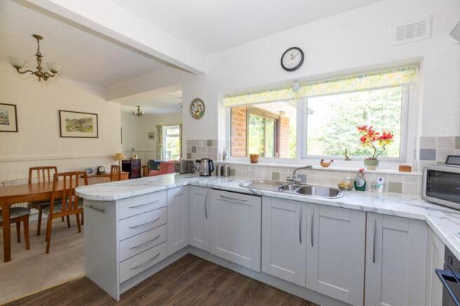 Kitchen diner