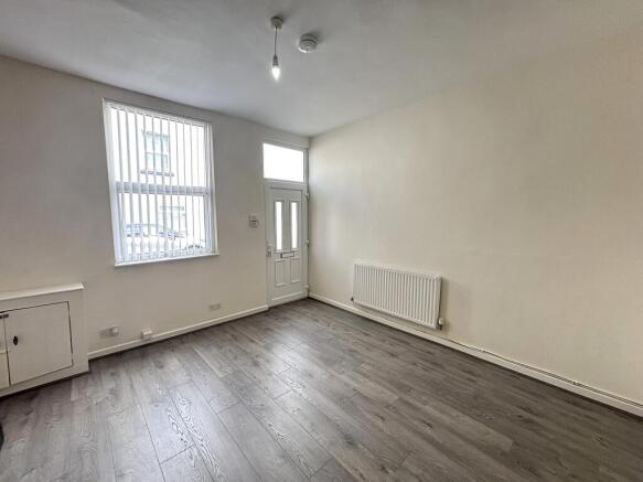 Living room (a)