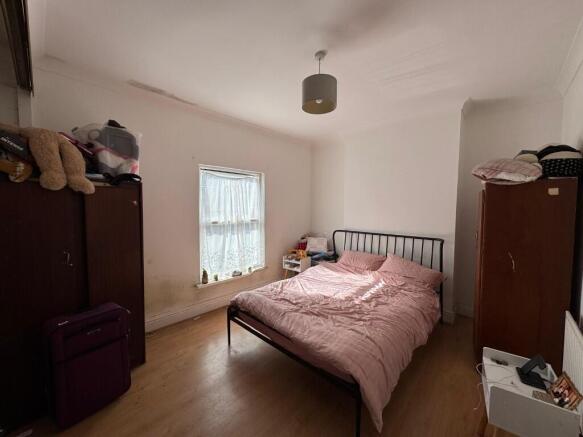 2 bed Terraced for sale Image 5