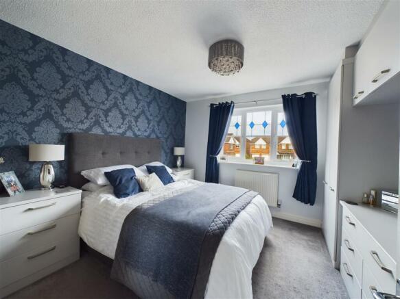 BEDROOM 1